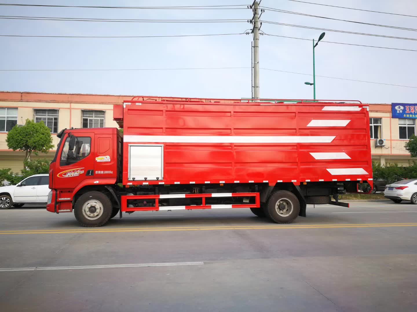 柳汽乘龍吸鋸末車吸糧車圖片3