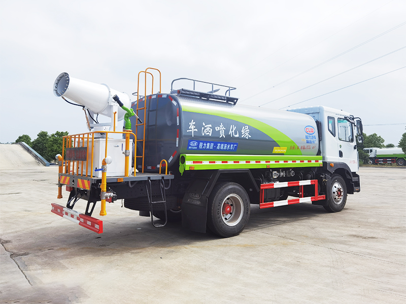 東風(fēng)D9/12方灑水車(chē)圖片5