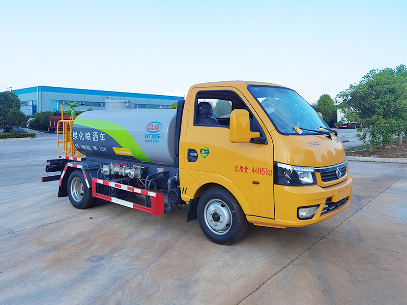 東風途逸2.5方綠化噴灑車